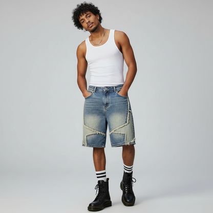ג'ינס קצר עם טלאים בצורת כוכב